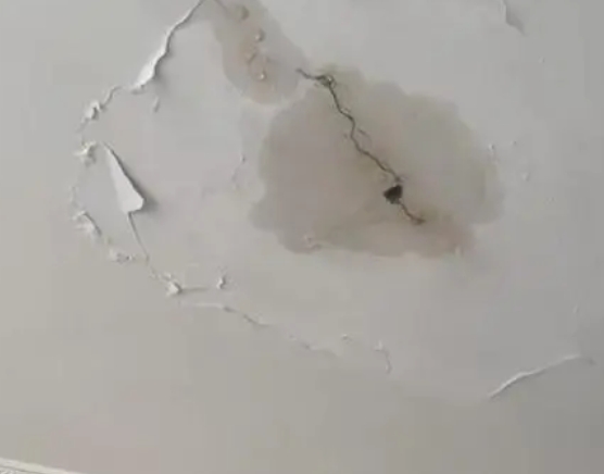 罗源阳台漏水维修公司分享下屋面防水工程质量问题原因分析